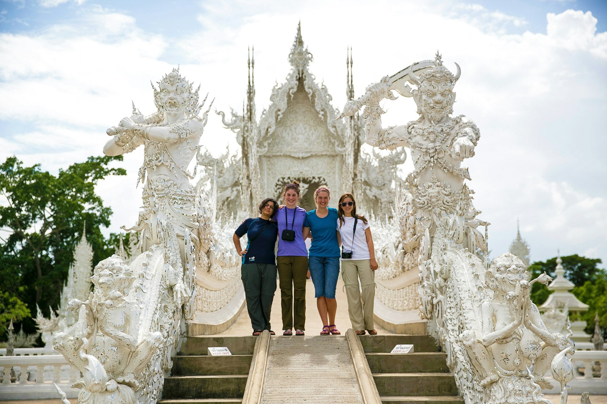 Thailand: Come With Nothing - The Mekong Expedition